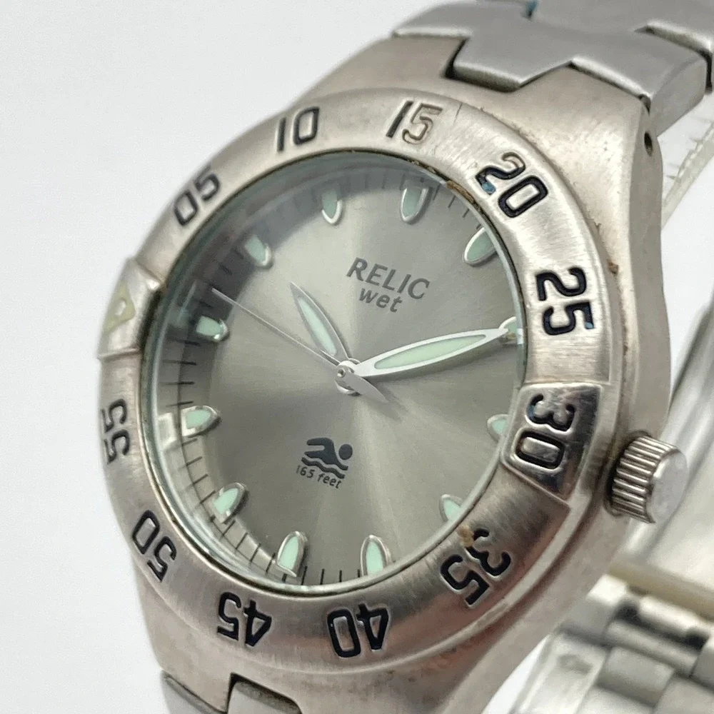 Relic Wet Women's Watch 30mm Silver Tone Gray Dial Rotating Bezel New Battery 7